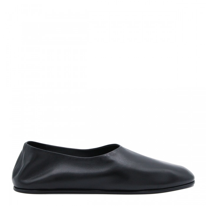 BLACK LEATHER LOAFERS