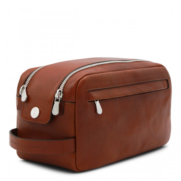 BROWN LEATHER POUCHE 2