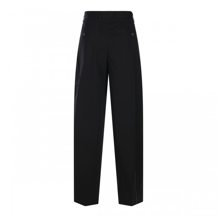 BLACK COTTON SINGLE PLEAT... 2
