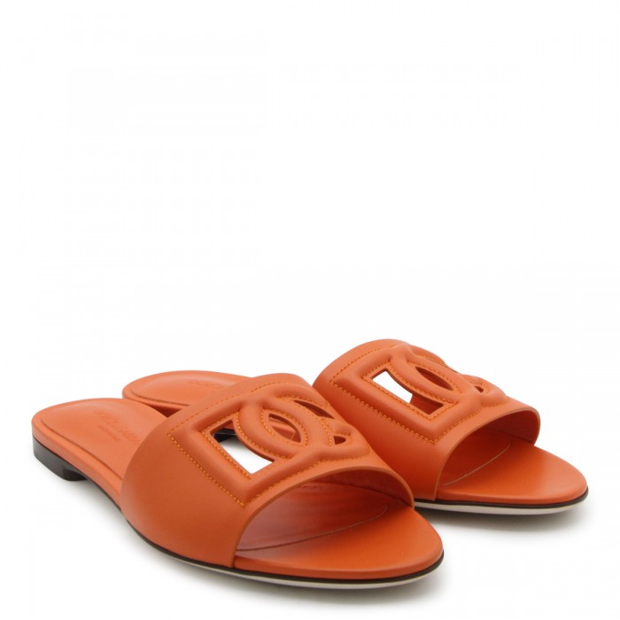 ORANGE LEATHER FLATS 2