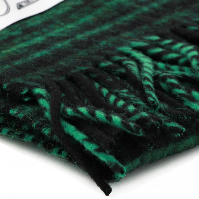 GREEN VIRGIN WOOL SCARF 2