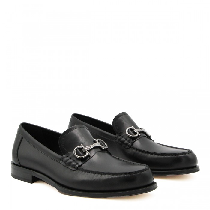 BLACK LEATHER LOAFERS 2
