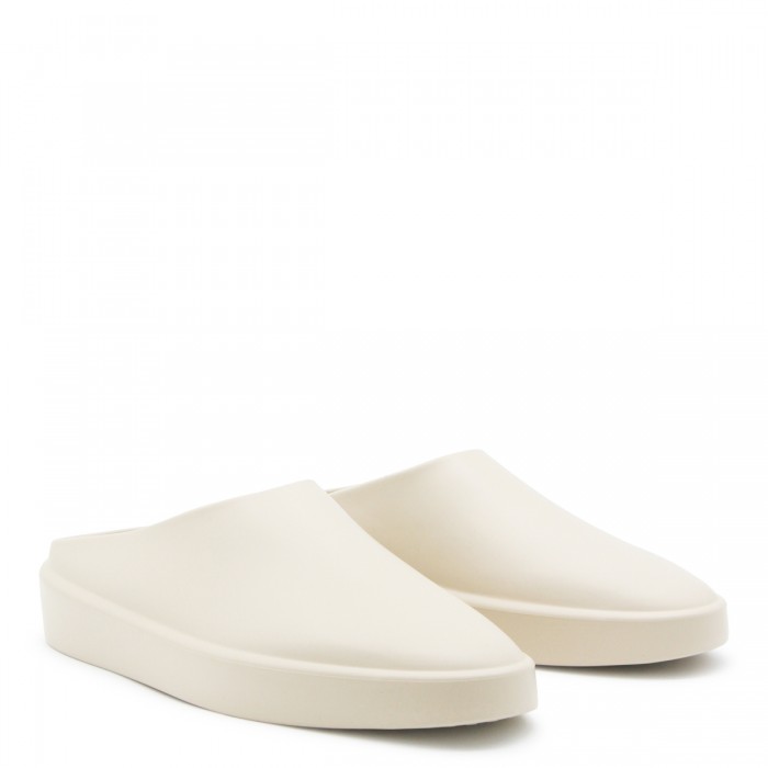 BEIGE FLAT 2