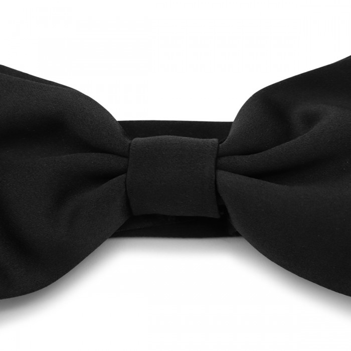 BLACK SILK TIE 2