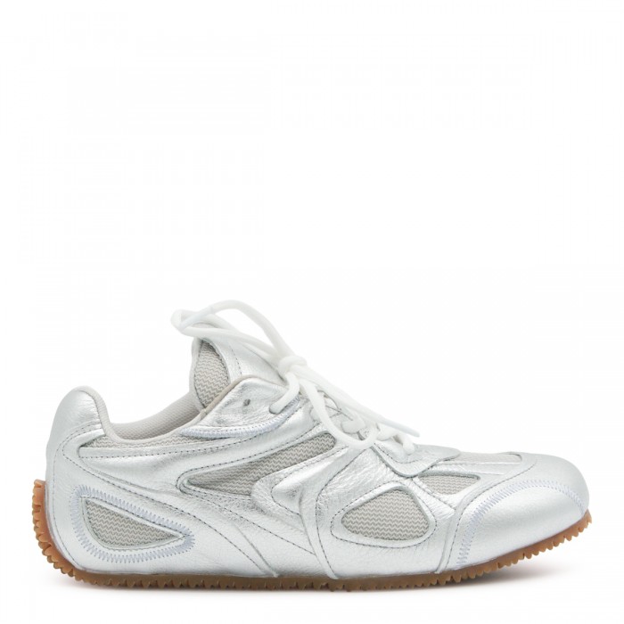 SILVER LEATHER SLOW RUNNER...