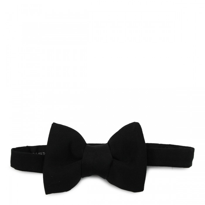 BLACK VELVET PAPILLON TIE