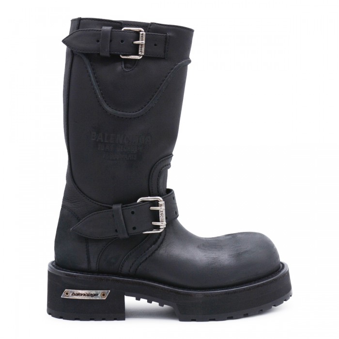 BLACK LEATHER BOOTS
