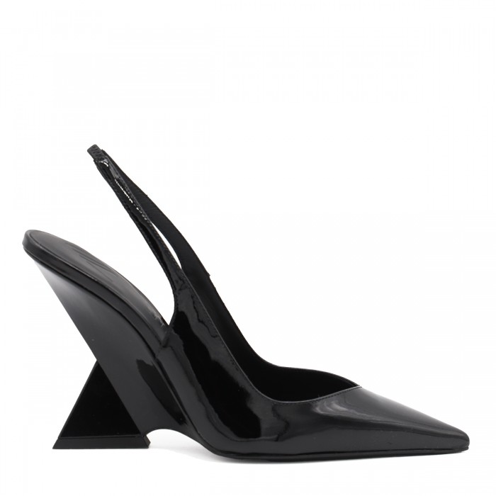 BLACK PUMPS