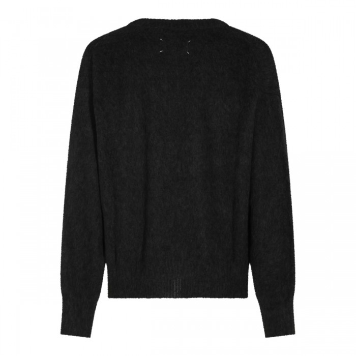GREY WOOL AND MOHAIR BLEND... 2