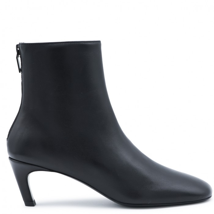 BLACK LEATHER SOFT ANKLE BOOTS