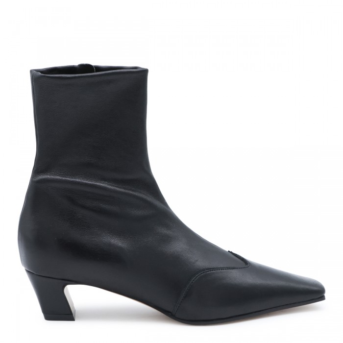 BLACK LEATHER NEVADA ANKLE...