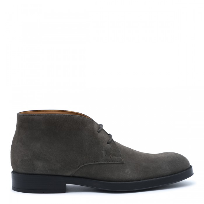 CHOCOLATE BROWN SUEDE BOOTS