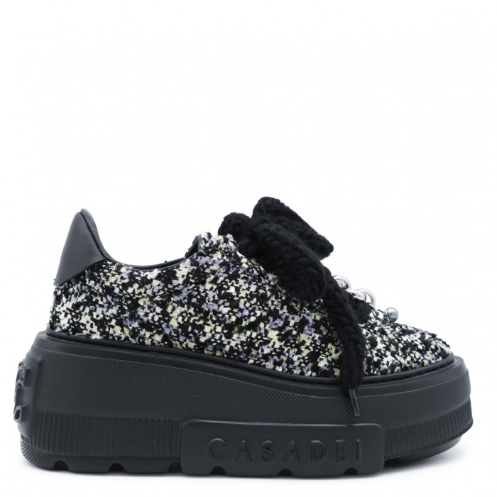 BLACK SNEAKERS