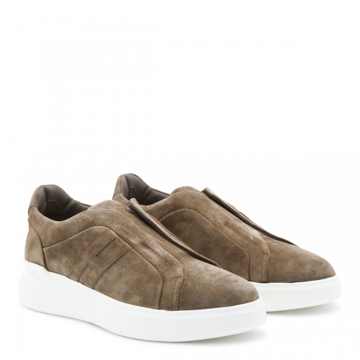 BROWN SNEAKERS 2