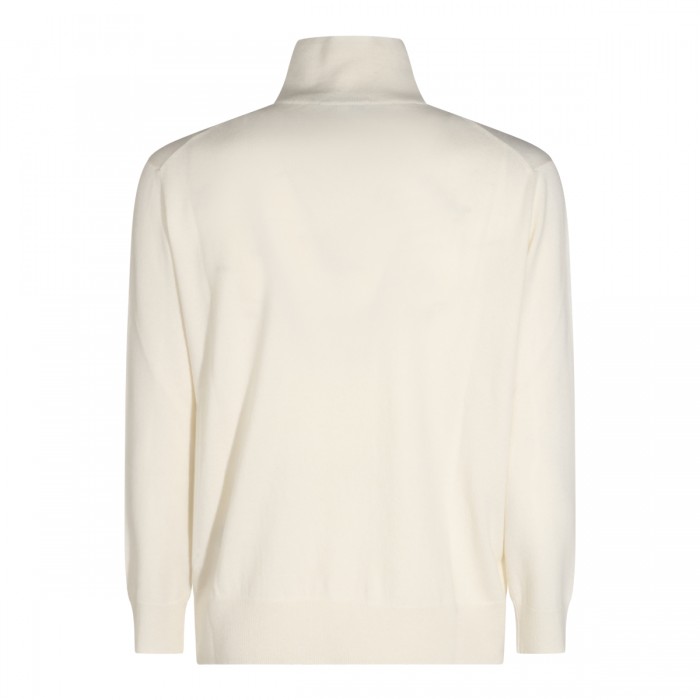WHITE CASHMERE KNITWEAR 2