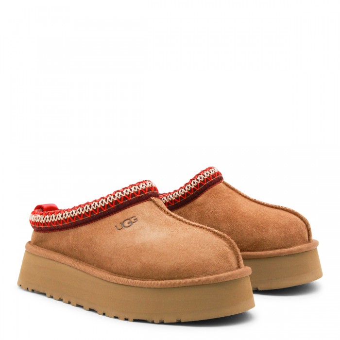 BEIGE FLATS 2