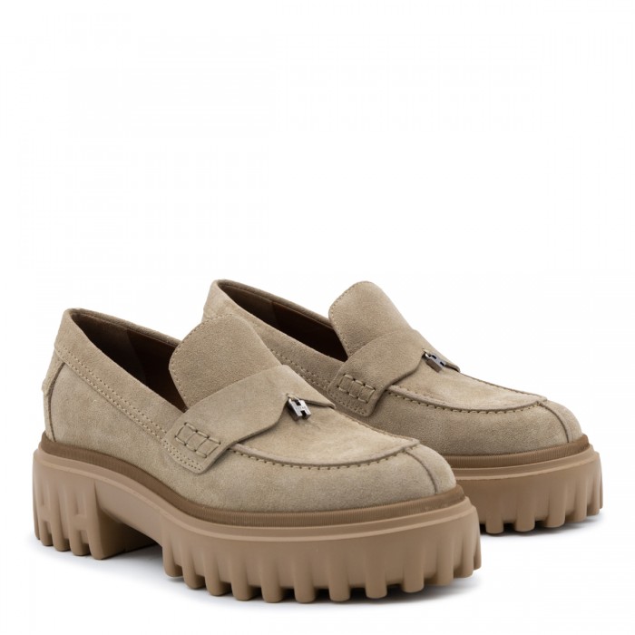 BEIGE SUEDE PLATFORM LOAFERS 2