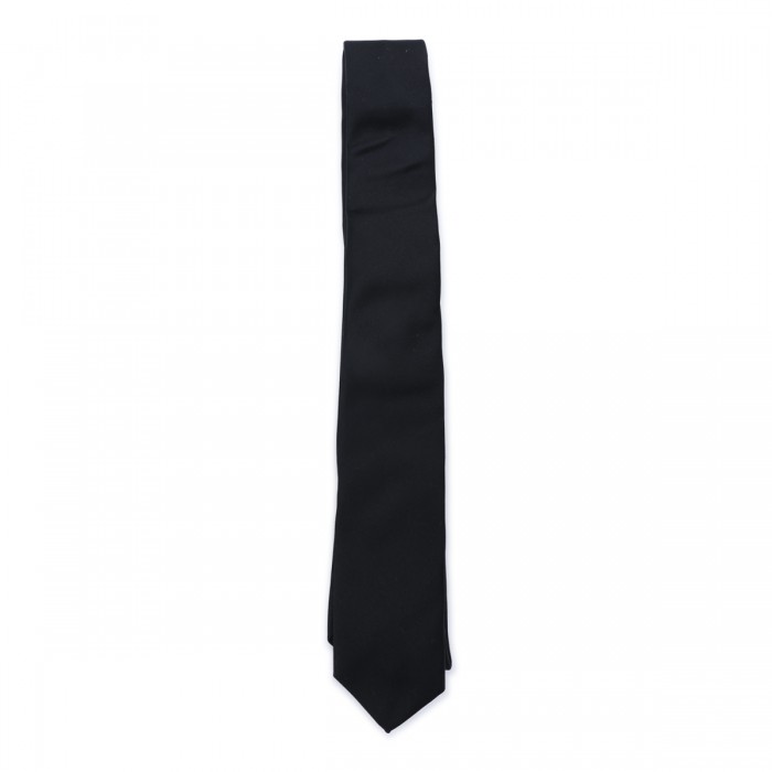 BLACK SILK TIE