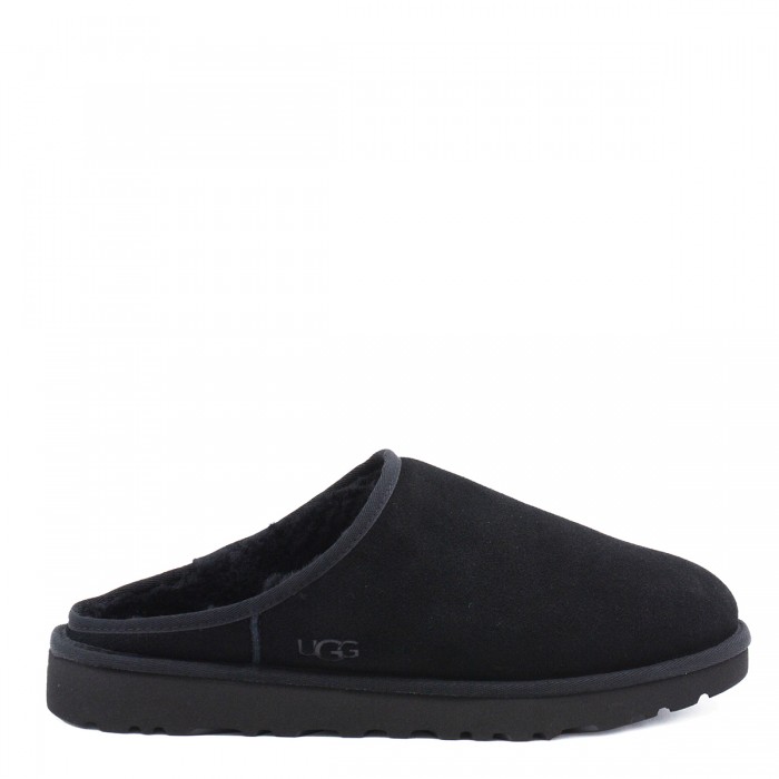 BLACK FLATS