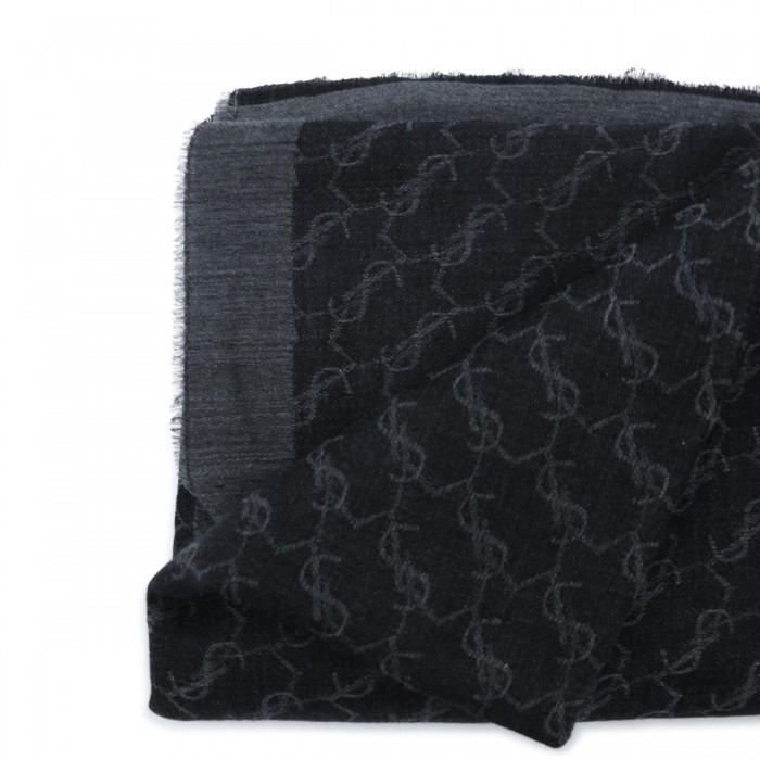 BLACK CASHMERE AND SILK... 2