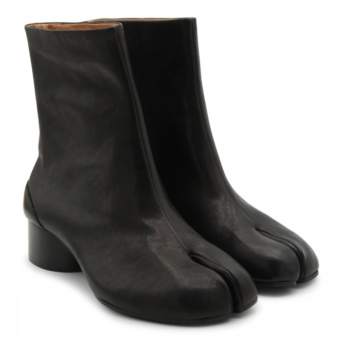 BLACK LEATHER TABI ANKLE BOOTS 2