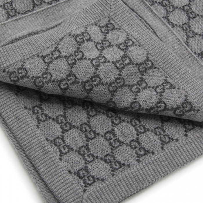 GREY WOOL SCARVES 2