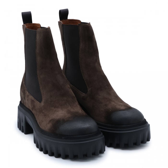 BROWN SUEDE CHELSEA BOOTS 2