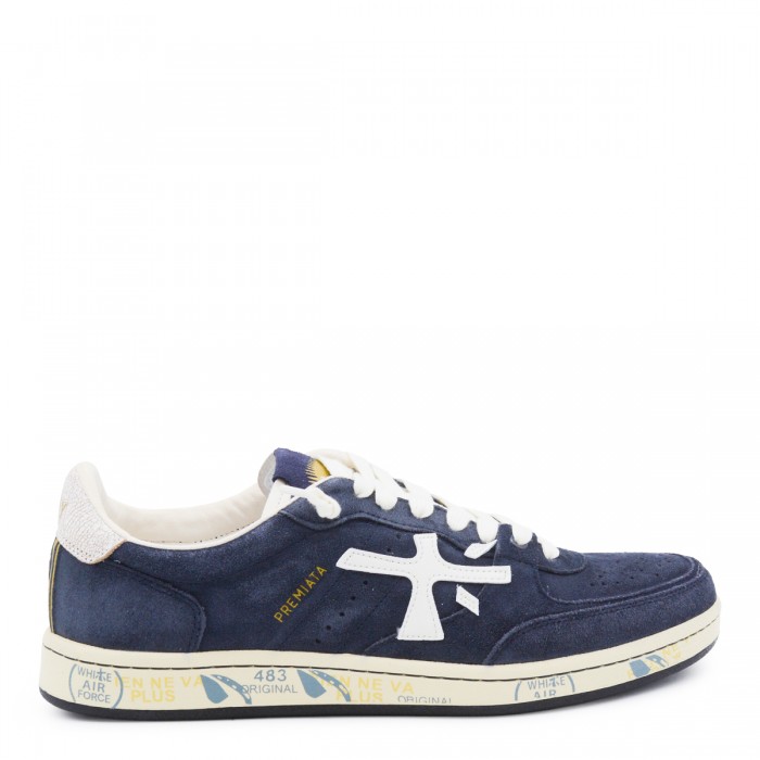 NAVY BACKET CLAY SNEAKERS