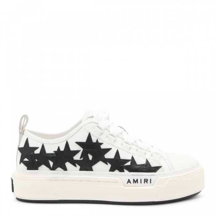WHITE AND BLACK STARS COURT...