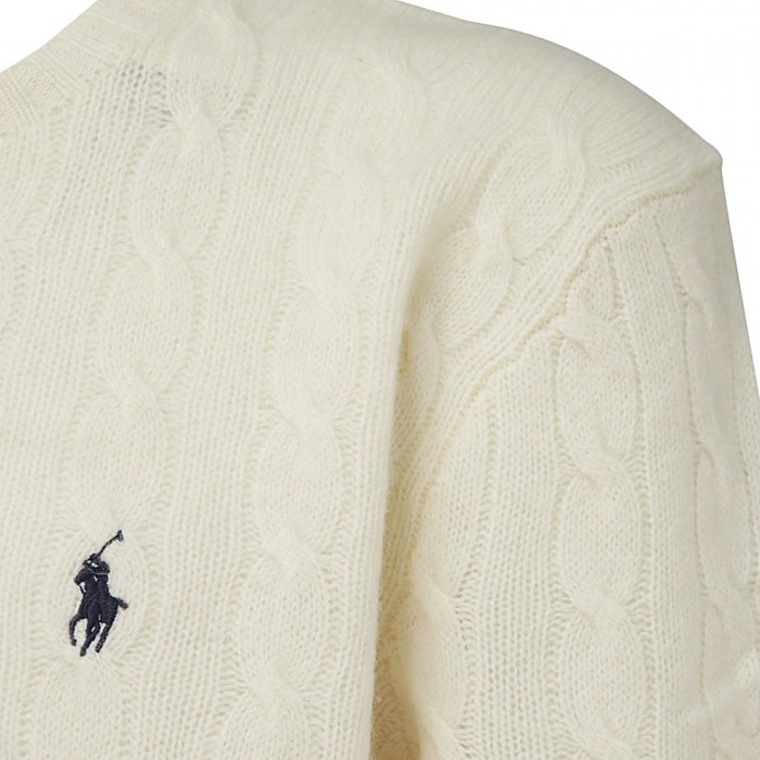 WHITE WOOL KNITWEAR 2