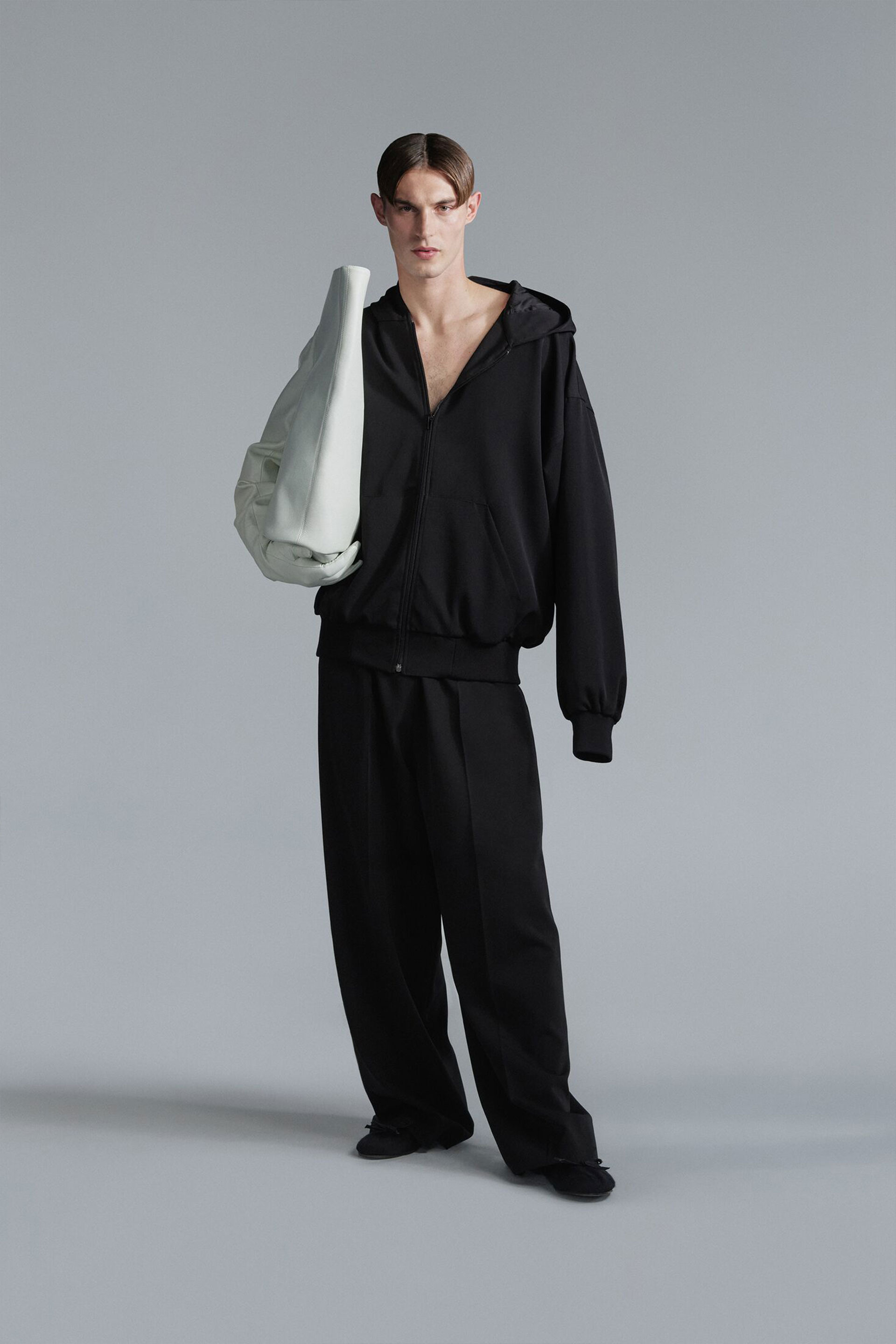 Balenciaga Spring 23